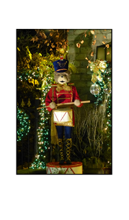 Christmas Bear Soldier playing drum