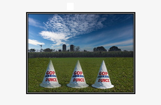 GOP Supporter dunce hats