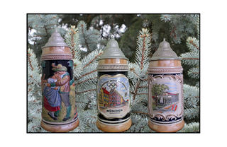 fir tree with three german beer steins